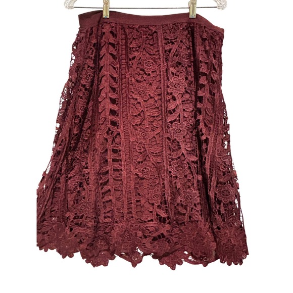 John Paul Richard Dresses & Skirts - John Paul Richard Burgundy Lace crochet Scalloped Hem Midi Skirt sz L Boho chic